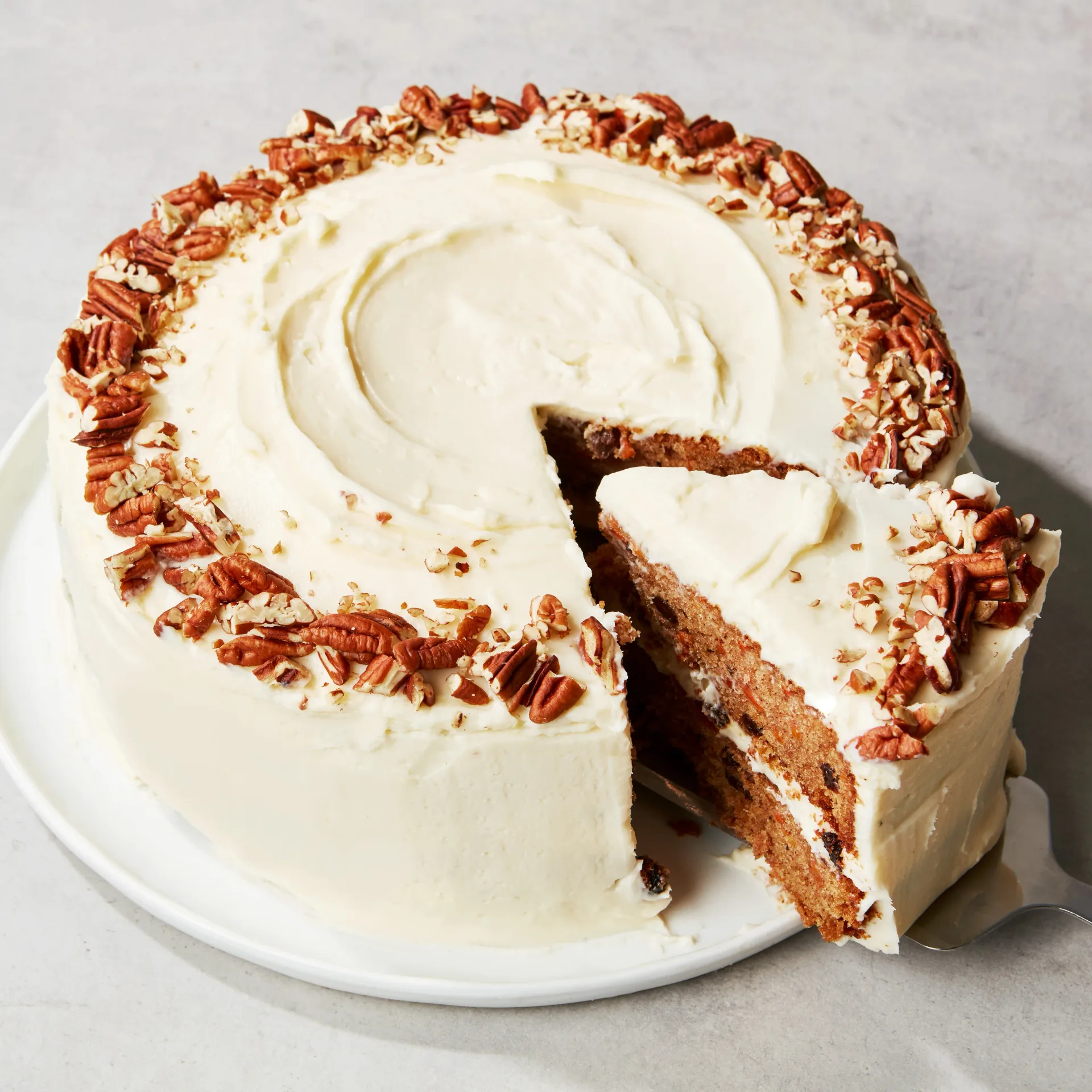 A Guide to Mumu's Pastry Case